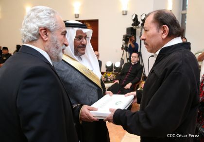 Embajadores presentan credenciales en una Nicaragua que quiere paz