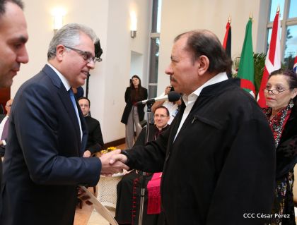 Embajadores presentan credenciales en una Nicaragua que quiere paz