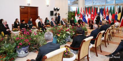 Embajadores presentan credenciales en una Nicaragua que quiere paz