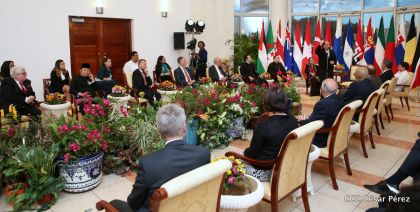 Embajadores presentan credenciales en una Nicaragua que quiere paz