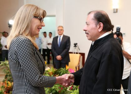 Embajadores presentan credenciales en una Nicaragua que quiere paz