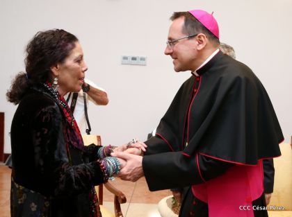 Embajadores presentan credenciales en una Nicaragua que quiere paz