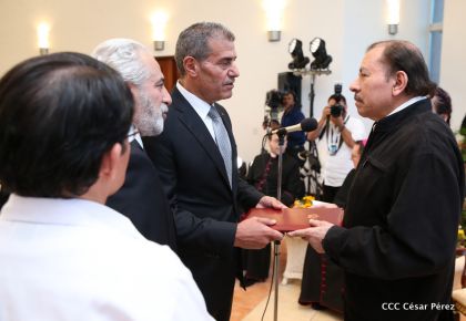 Embajadores presentan credenciales en una Nicaragua que quiere paz