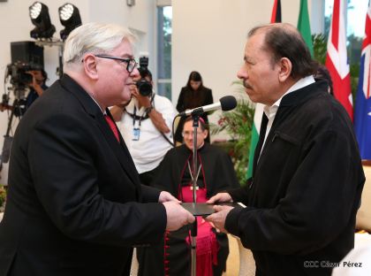Embajadores presentan credenciales en una Nicaragua que quiere paz