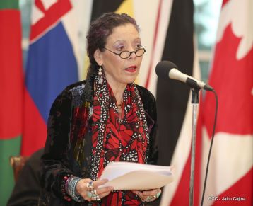 Embajadores presentan credenciales en una Nicaragua que quiere paz