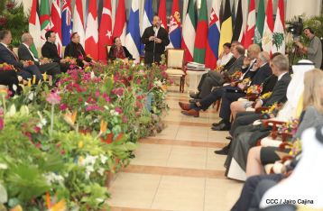 Embajadores presentan credenciales en una Nicaragua que quiere paz