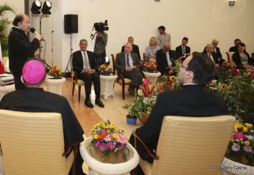 Embajadores presentan credenciales en una Nicaragua que quiere paz