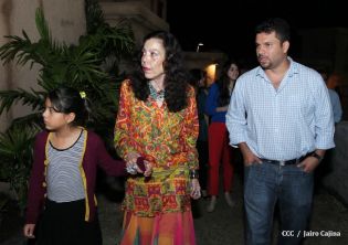 Compañera Rosario supervisa avances en instalación del Belén en Parque Luis Alfonso Velásquez