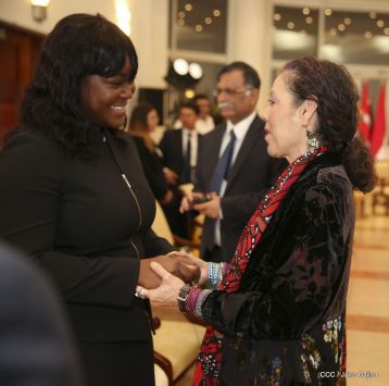 Embajadores presentan credenciales en una Nicaragua que quiere paz