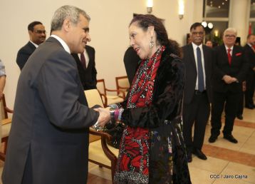 Embajadores presentan credenciales en una Nicaragua que quiere paz