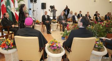 Embajadores presentan credenciales en una Nicaragua que quiere paz