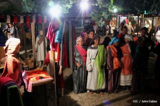 Compañera Rosario supervisa avances en instalación del Belén en Parque Luis Alfonso Velásquez