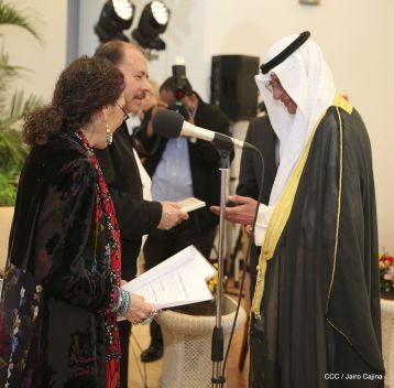 Embajadores presentan credenciales en una Nicaragua que quiere paz