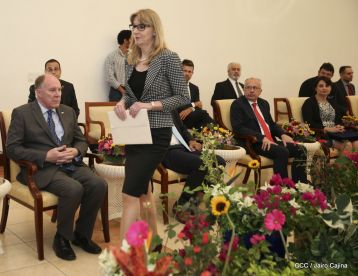 Embajadores presentan credenciales en una Nicaragua que quiere paz