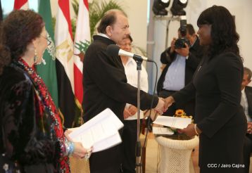 Embajadores presentan credenciales en una Nicaragua que quiere paz