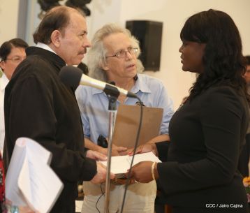 Embajadores presentan credenciales en una Nicaragua que quiere paz