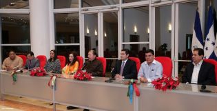 Presidente Daniel recibe a presidente electo de Honduras, Juan Orlando Hernández