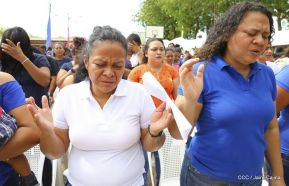 Presos reciben perdón presidencial de convivencia familiar en el día del Amor y la Amistad