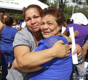 Presos reciben perdón presidencial de convivencia familiar en el día del Amor y la Amistad