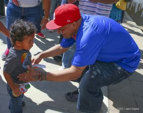Presos reciben perdón presidencial de convivencia familiar en el día del Amor y la Amistad