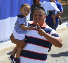 Presos reciben perdón presidencial de convivencia familiar en el día del Amor y la Amistad