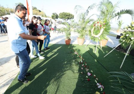 ¡Qué viva el ejemplo de dignidad y valentía de Augusto Nicolás C. Sandino!