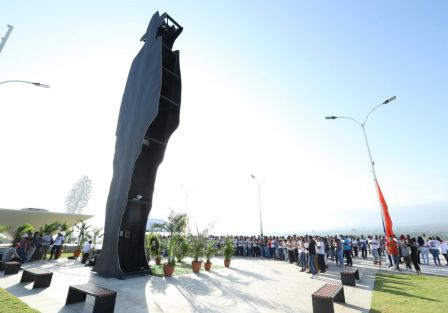 ¡Qué viva el ejemplo de dignidad y valentía de Augusto Nicolás C. Sandino!