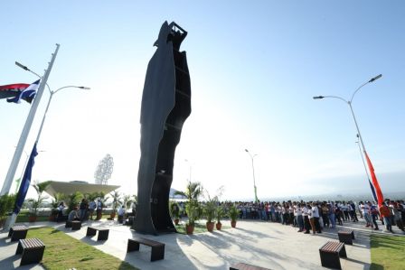¡Qué viva el ejemplo de dignidad y valentía de Augusto Nicolás C. Sandino!