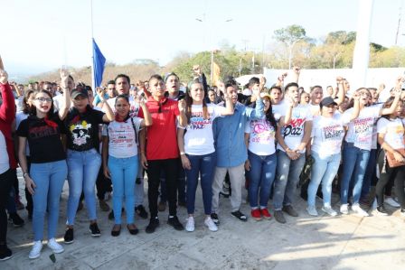 ¡Qué viva el ejemplo de dignidad y valentía de Augusto Nicolás C. Sandino!