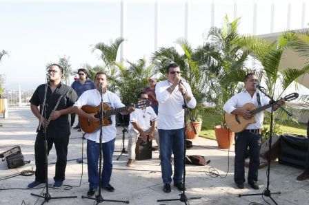 ¡Qué viva el ejemplo de dignidad y valentía de Augusto Nicolás C. Sandino!