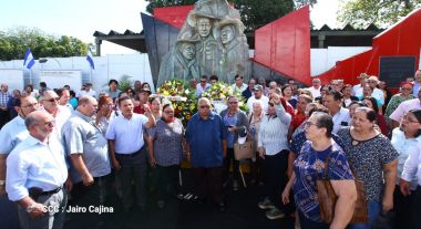 ¡Qué viva el ejemplo de dignidad y valentía de Augusto Nicolás C. Sandino!
