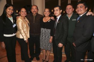 Daniel clausura IX Curso Anual en Defensa y Seguridad del Ejército