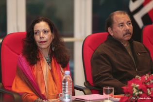 Daniel clausura IX Curso Anual en Defensa y Seguridad del Ejército