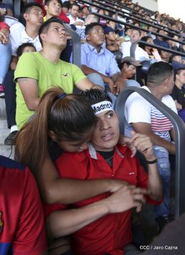 Así se vivió el estadio virtual en el Polideportivo Alexis Argüello