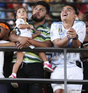 Así se vivió el estadio virtual en el Polideportivo Alexis Argüello