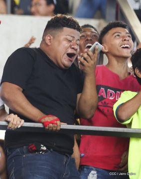 Así se vivió el estadio virtual en el Polideportivo Alexis Argüello