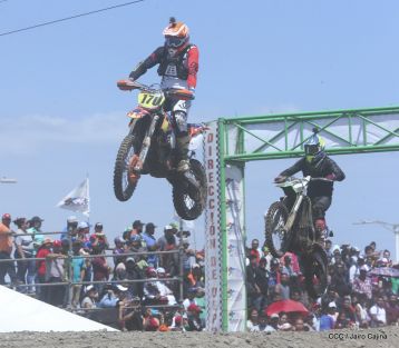 ¡Adrenalina en dos ruedas!