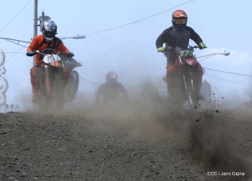 ¡Adrenalina en dos ruedas!