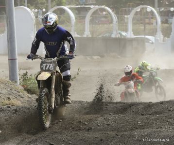 ¡Adrenalina en dos ruedas!