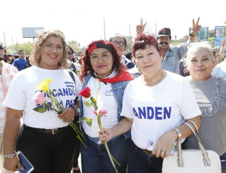 Comandante Eterno de la Patria Grande, el Hombre, el Ser Humano del Amor Gigante, Hugo Chávez Frías