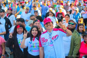 Comandante Eterno de la Patria Grande, el Hombre, el Ser Humano del Amor Gigante, Hugo Chávez Frías