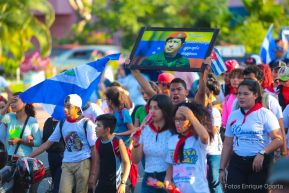 Comandante Eterno de la Patria Grande, el Hombre, el Ser Humano del Amor Gigante, Hugo Chávez Frías