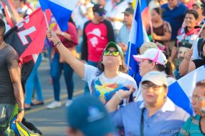 Comandante Eterno de la Patria Grande, el Hombre, el Ser Humano del Amor Gigante, Hugo Chávez Frías