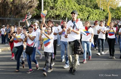 Comandante Eterno de la Patria Grande, el Hombre, el Ser Humano del Amor Gigante, Hugo Chávez Frías