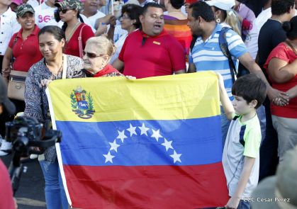 Comandante Eterno de la Patria Grande, el Hombre, el Ser Humano del Amor Gigante, Hugo Chávez Frías