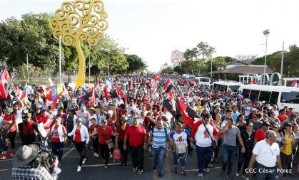 Comandante Eterno de la Patria Grande, el Hombre, el Ser Humano del Amor Gigante, Hugo Chávez Frías