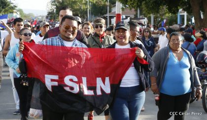 Comandante Eterno de la Patria Grande, el Hombre, el Ser Humano del Amor Gigante, Hugo Chávez Frías