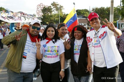 Comandante Eterno de la Patria Grande, el Hombre, el Ser Humano del Amor Gigante, Hugo Chávez Frías