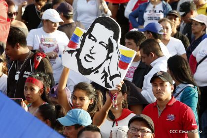 Comandante Eterno de la Patria Grande, el Hombre, el Ser Humano del Amor Gigante, Hugo Chávez Frías
