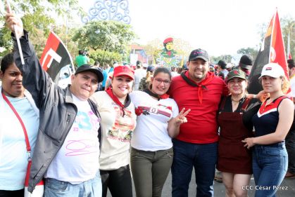 Comandante Eterno de la Patria Grande, el Hombre, el Ser Humano del Amor Gigante, Hugo Chávez Frías